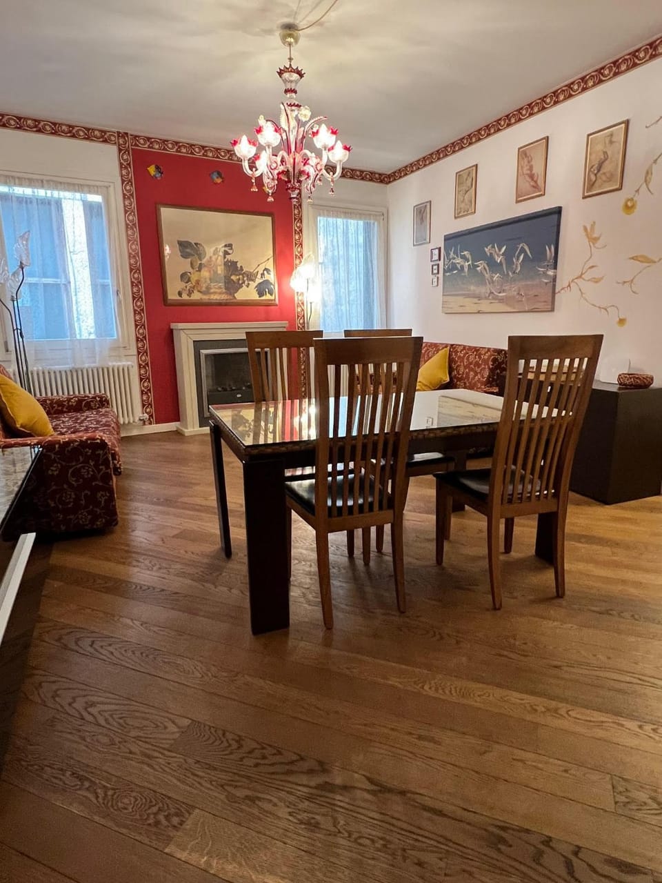 Living room, Dining area