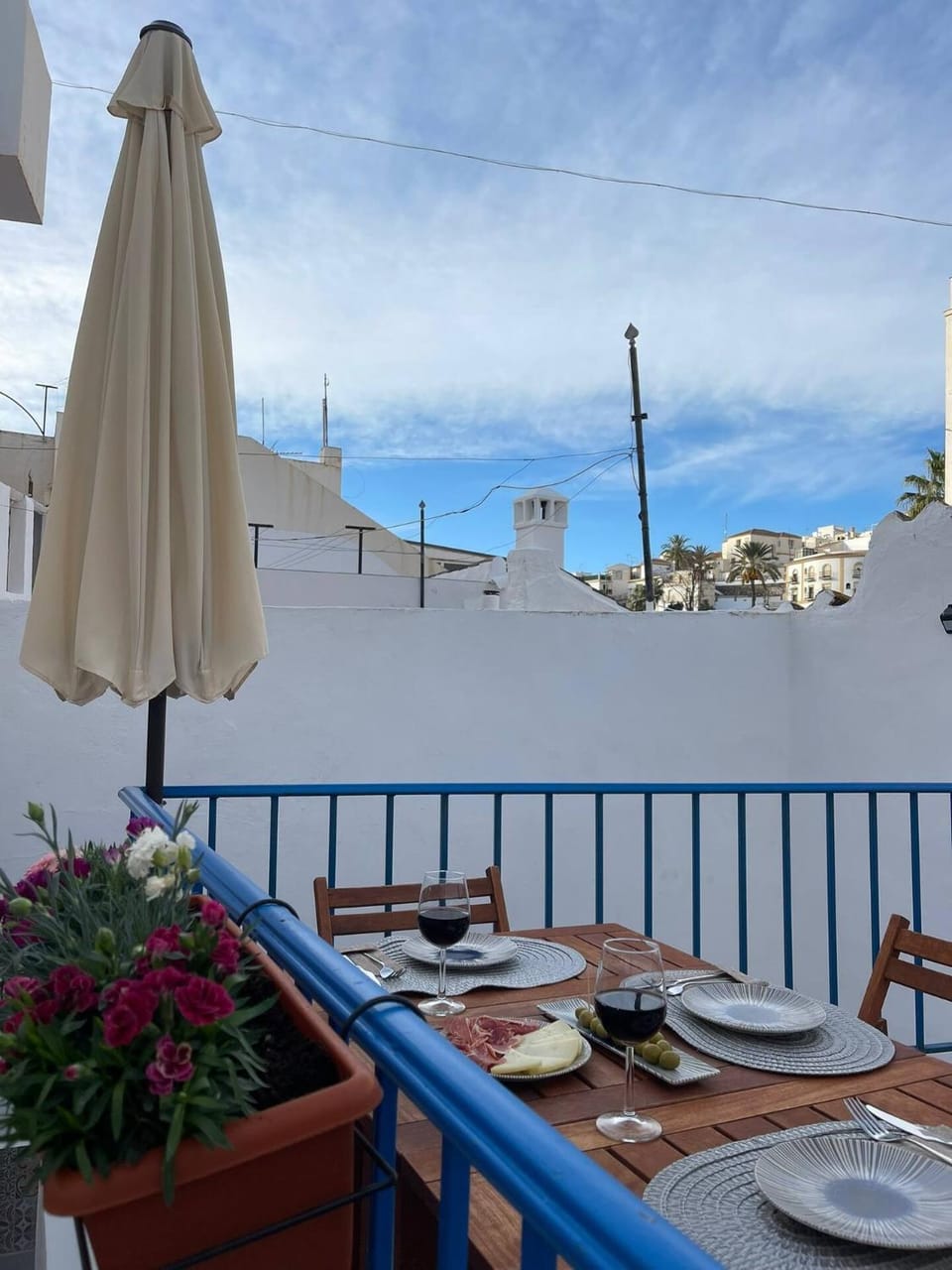 Balcony/Terrace, Dining area