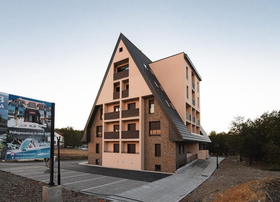 Property building, Neighbourhood, Street view, Parking