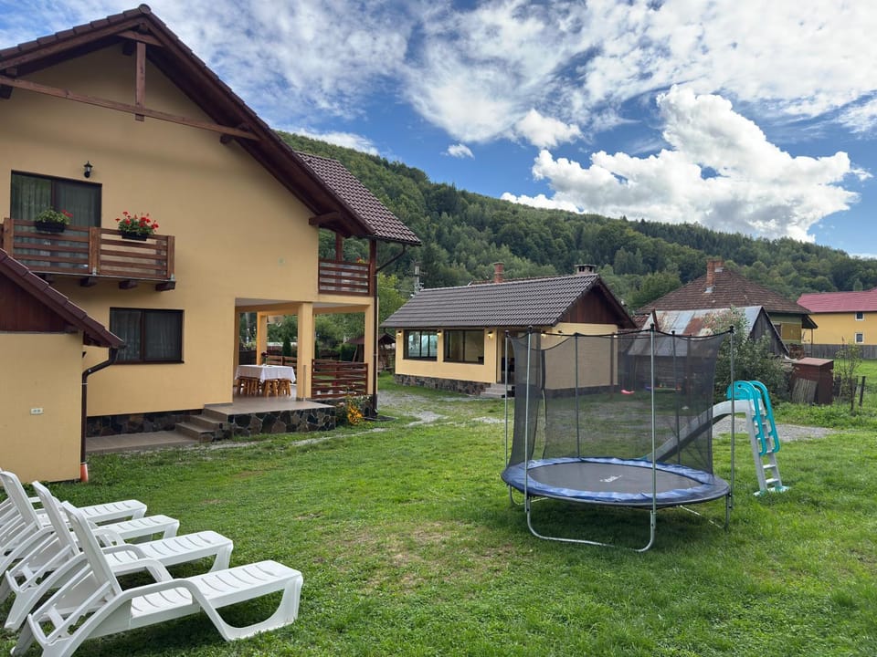 Casa Abrudan Bed and Breakfast in Cluj County