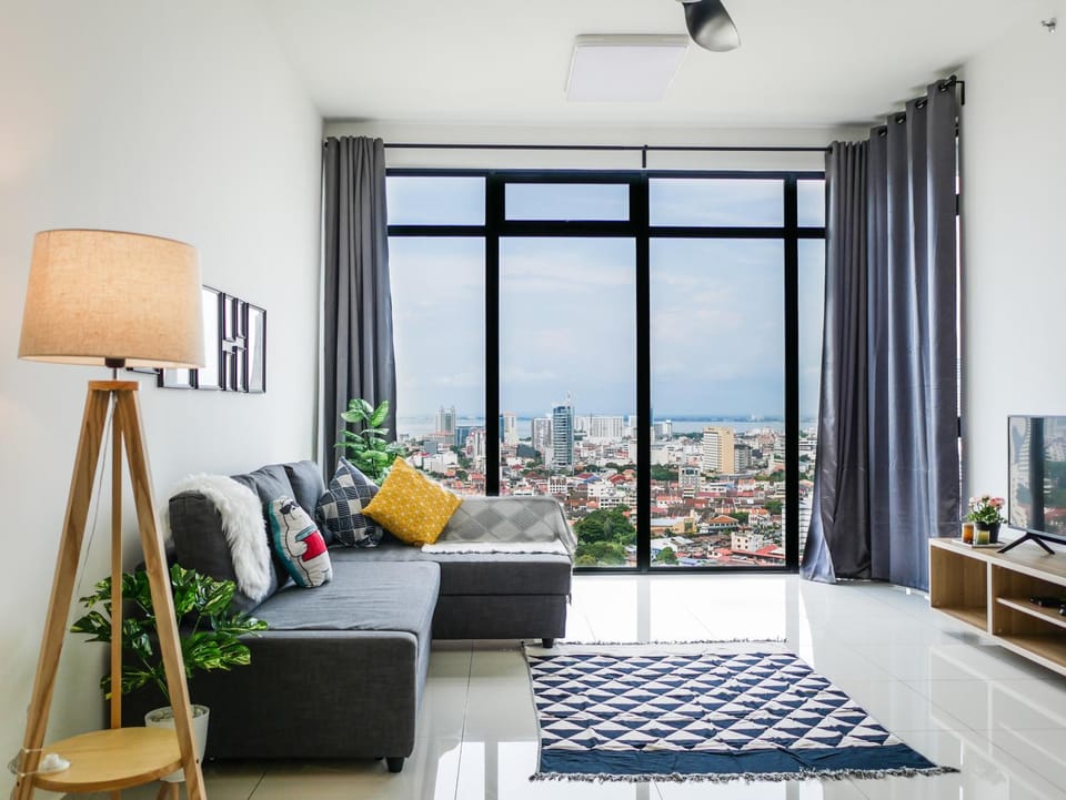 TV and multimedia, Living room, Seating area, Sea view