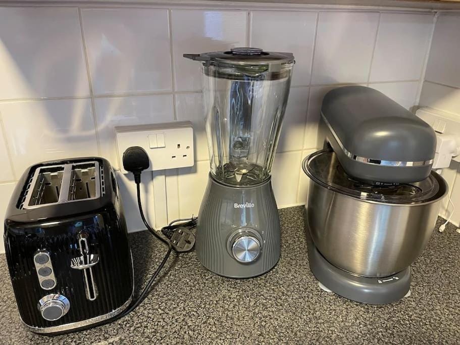 Self-catering fully equipped apartment in Vauxhall Apartment in City of Westminster