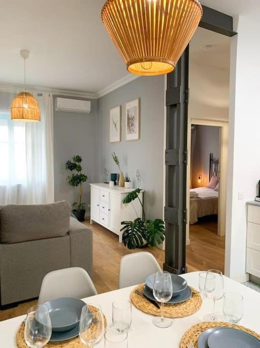 Bright flat Rosaleda Apartment in Malaga