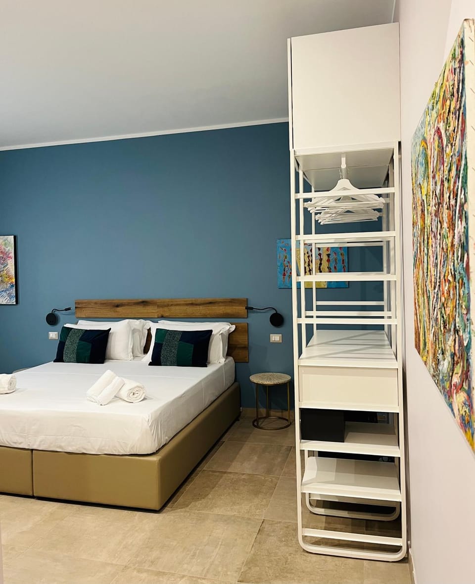 Bed, Bedroom, wardrobe