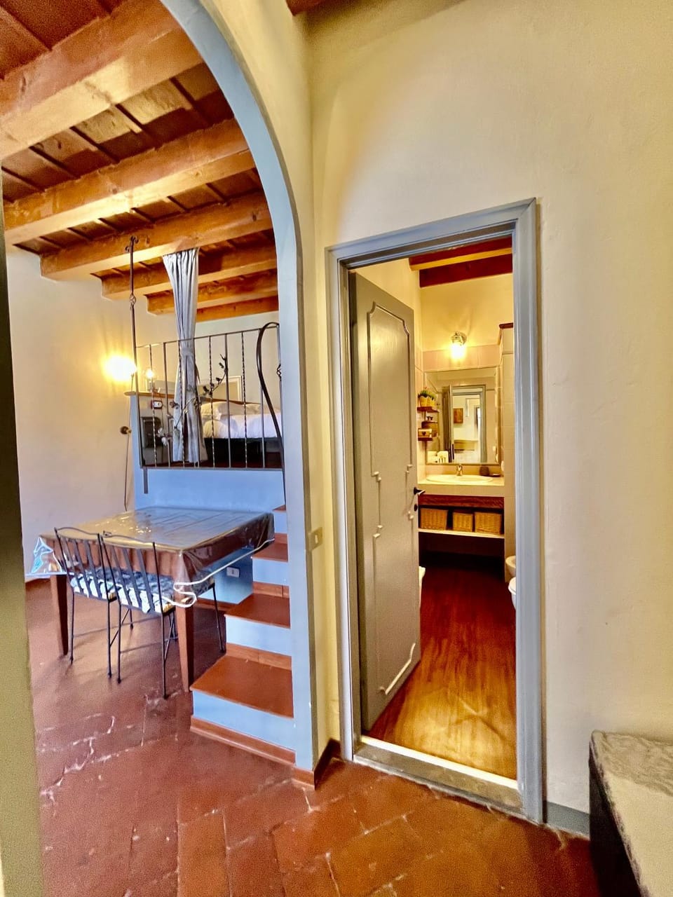 Apartment Quadrifoglio Apartment in Florence