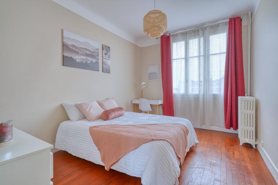 Cosy apartment 15 min from Paris, Expo Park, CDG Airport, 8 min Stade France - free car park Apartment in Île-de-France