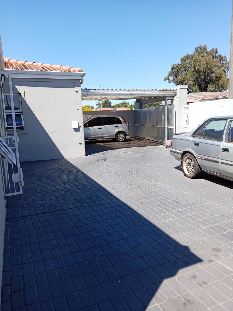 Naliya Guest house Bed and Breakfast in Cape Town