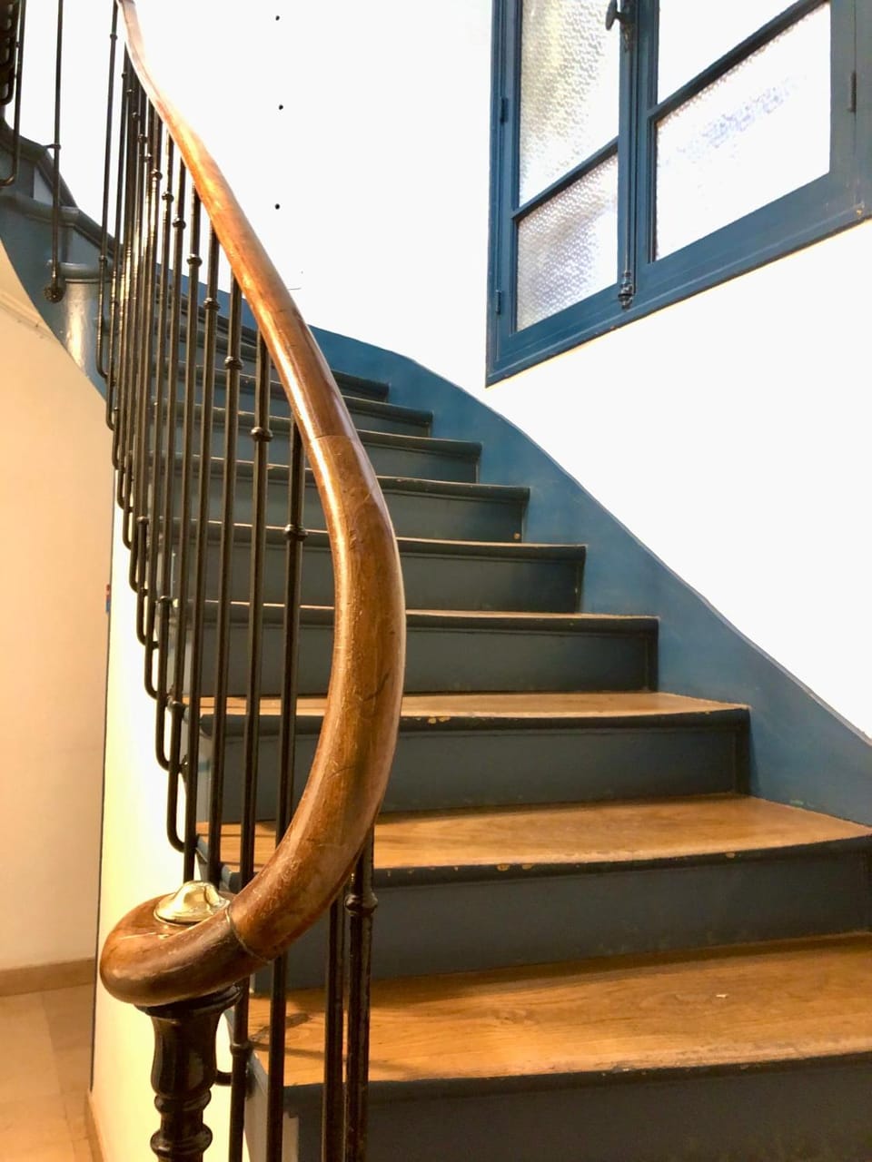 Rare appartement d'architecte en haut de Montmartre Apartment in Paris