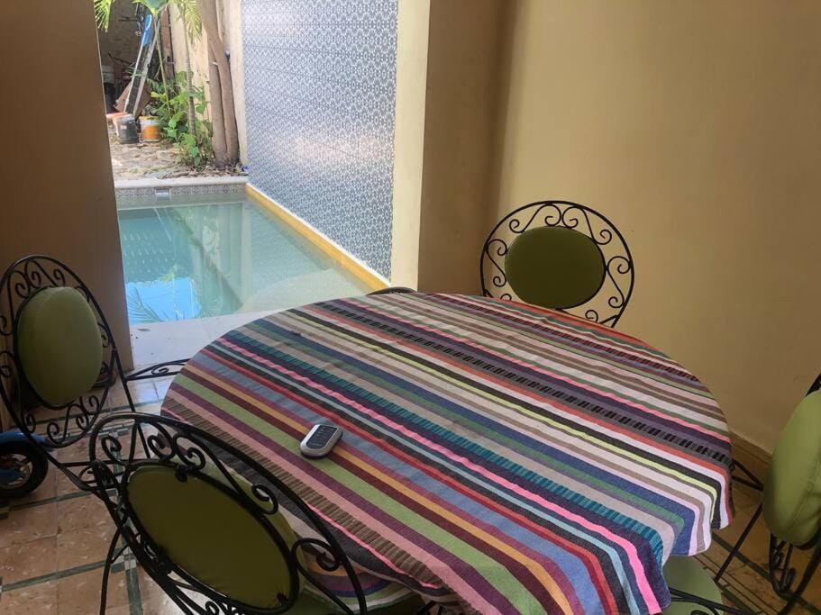 Seating area