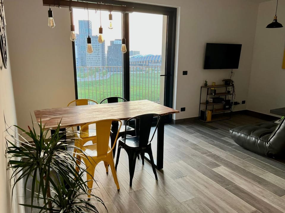 TV and multimedia, Living room, Dining area
