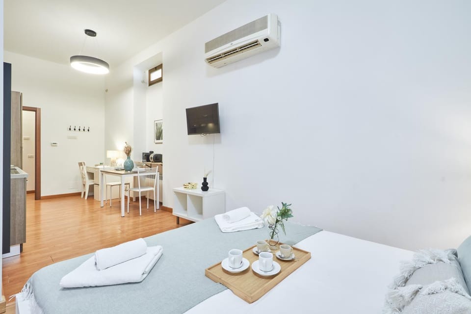 Easylife - Milano - Settembrini 7 - Centrale Apartment in Milan