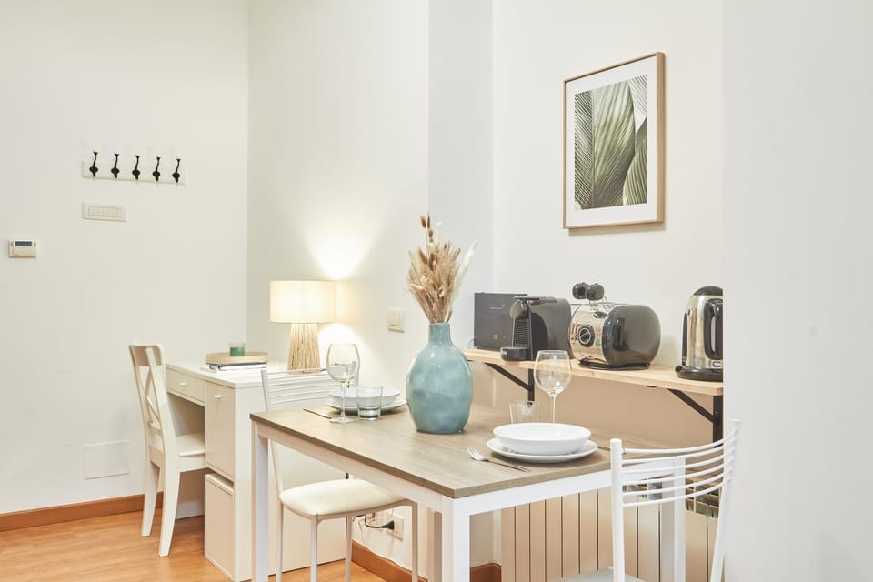 Easylife - Milano - Settembrini 7 - Centrale Apartment in Milan