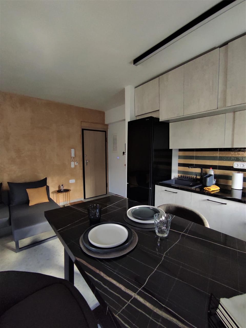 Dining area, washing machine, kitchen