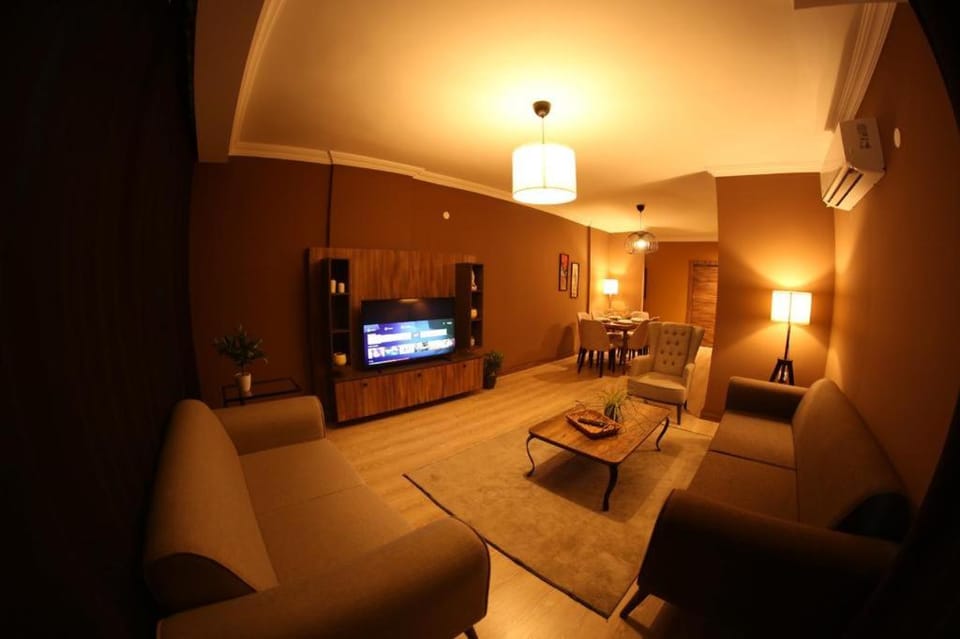 Communal lounge/ TV room, Bed, TV and multimedia, Living room, Photo of the whole room, Seating area, Bedroom