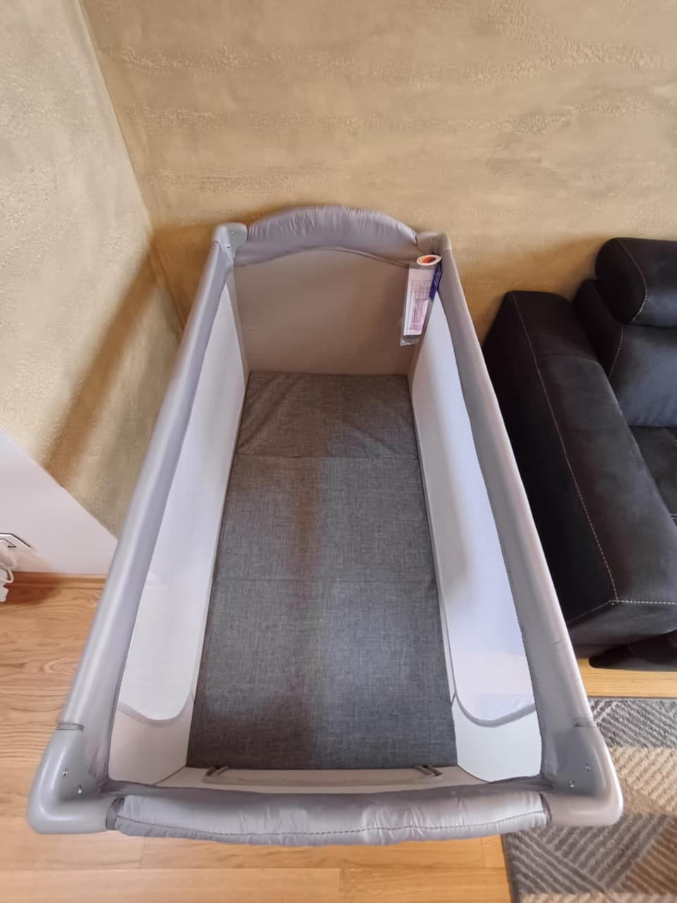 cot