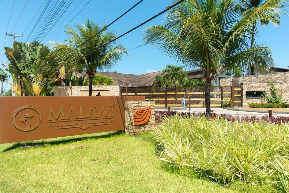 Off site, Area and facilities