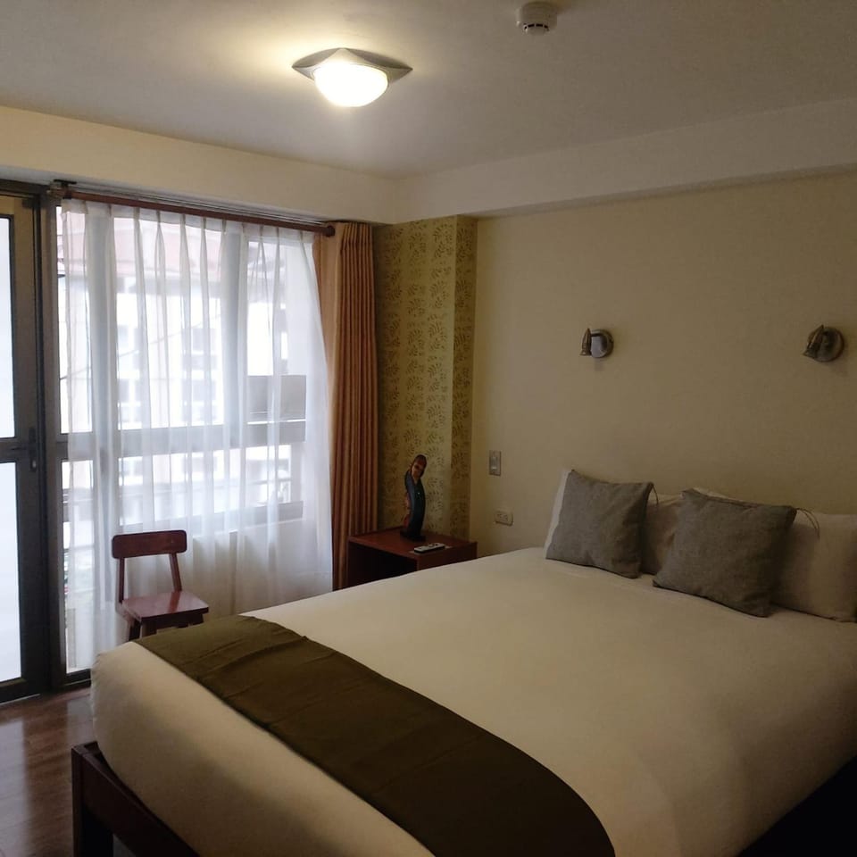 Bed, Photo of the whole room