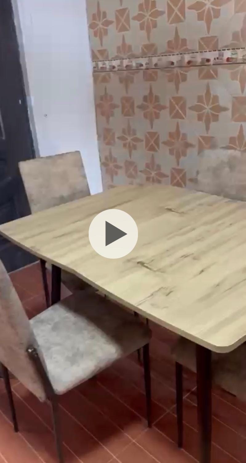 Dining area, kitchen