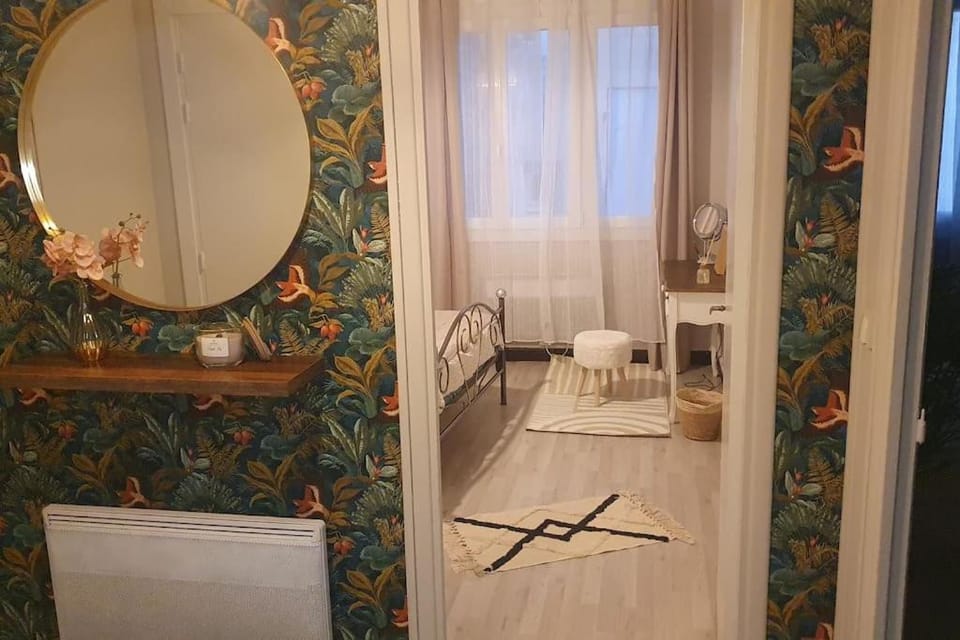 *Cosy* spacieux * entrée autonome* centrale* Apartment in Avignon