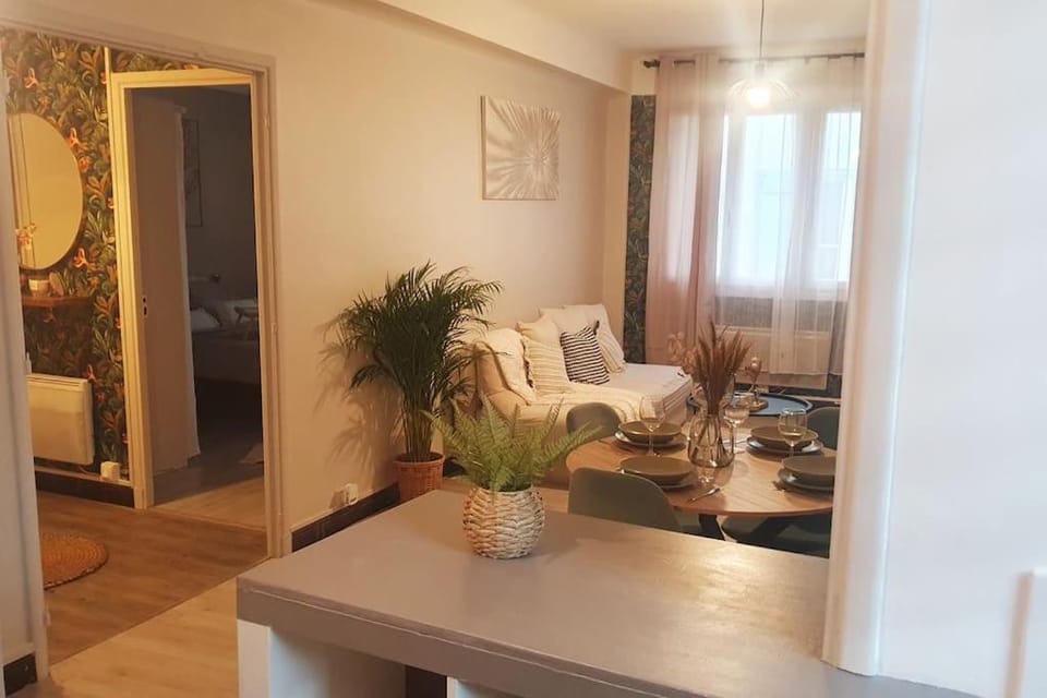 *Cosy* spacieux * entrée autonome* centrale* Apartment in Avignon