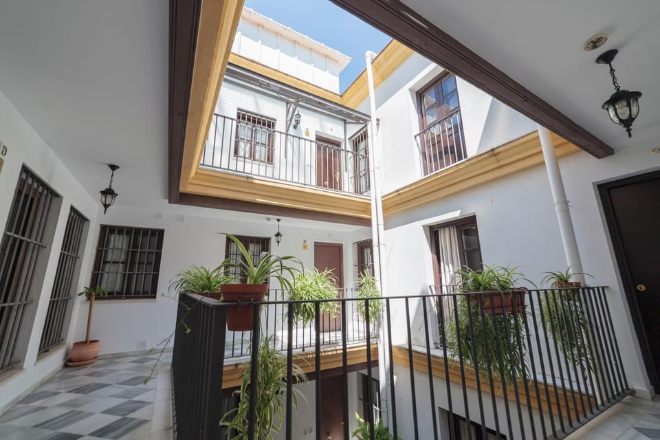 Casa Palacio de los Leones Apartment in El Puerto de Santa María