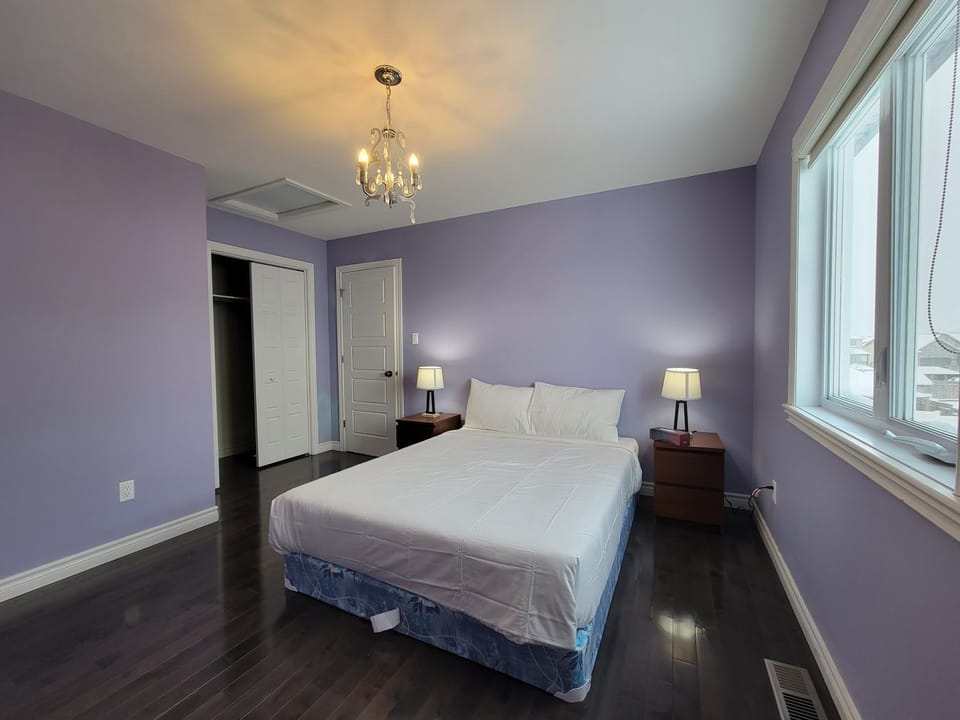 Bed, Photo of the whole room