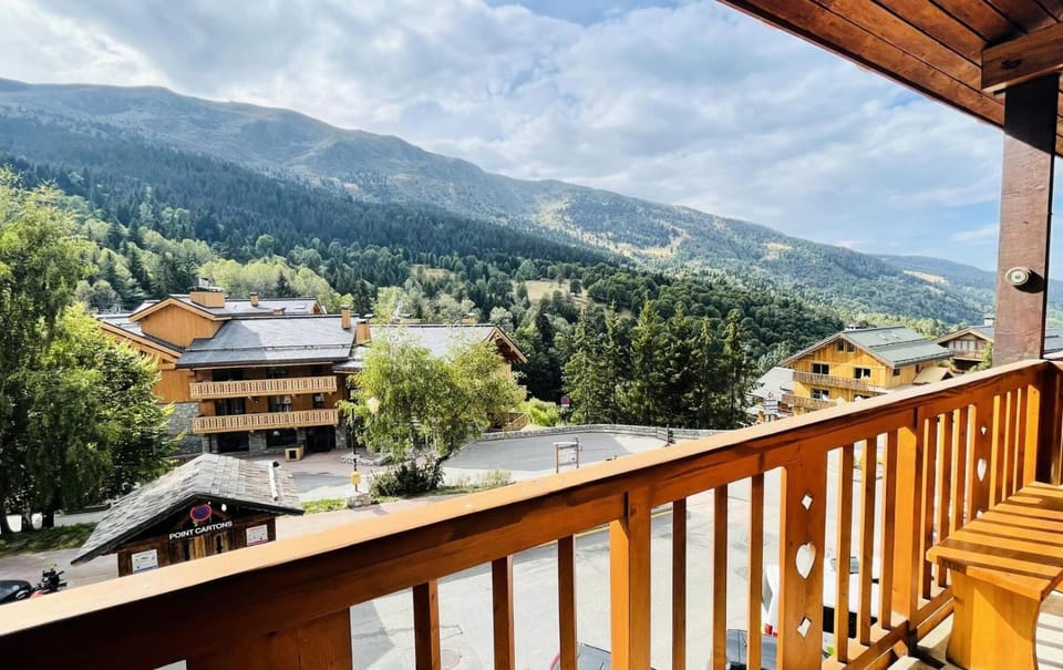 Résidence Croix De Verdon - Appartement Savoyard en plein centre de Méribel MAE-3204 Apartment in Les Allues