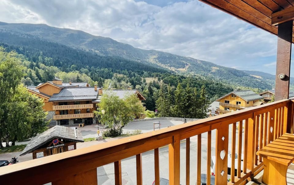 Résidence Croix De Verdon - Appartement Savoyard en plein centre de Méribel MAE-3204 Apartment in Les Allues