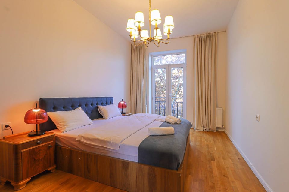 Stylish & Authentic 2BR Retreat in Central Tbilisi - Wehost Apartment in Tbilisi, Georgia