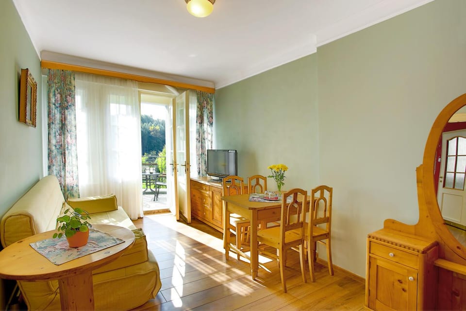 Pension Harmonie Bed and Breakfast in Lower Silesian Voivodeship