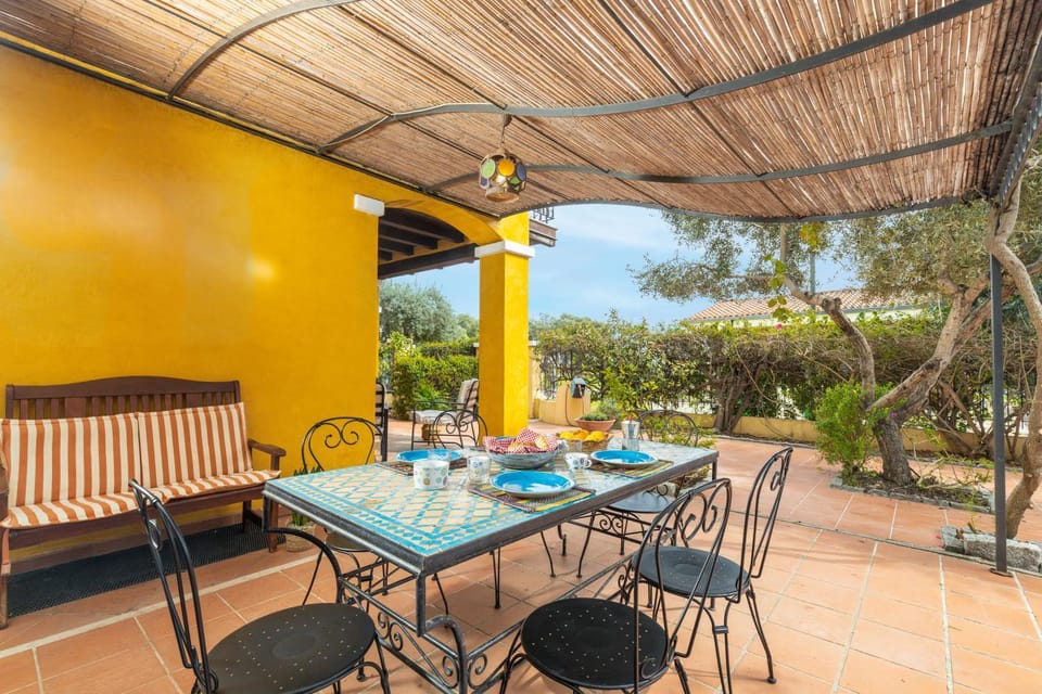 Casa il grande Carrubo Apartment in Santa Maria Navarrese