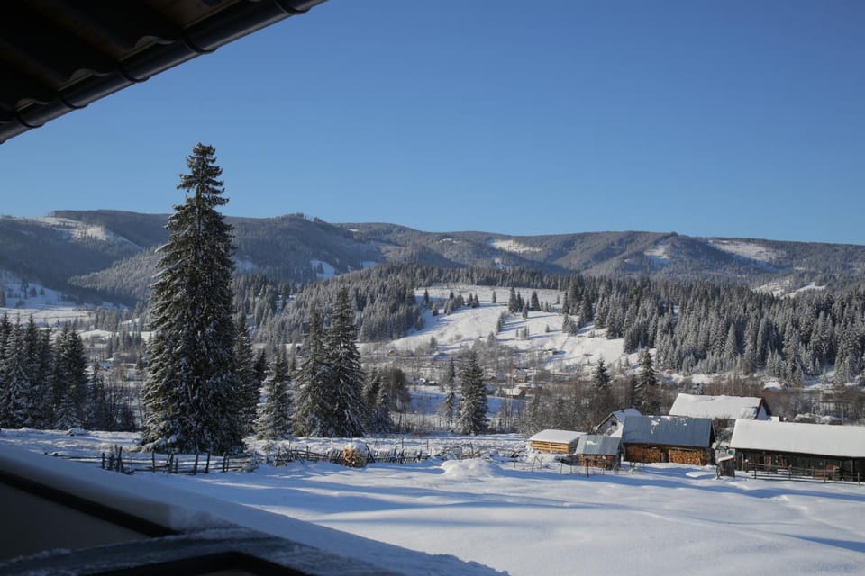 Day, Natural landscape, Winter, Mountain view