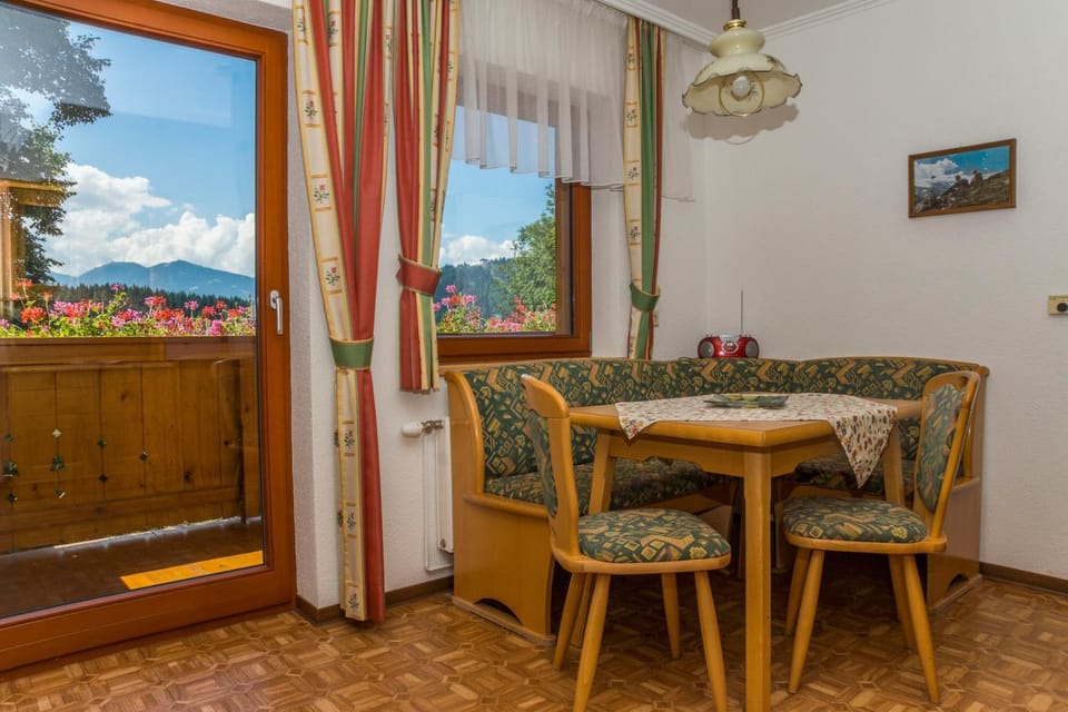 Natural landscape, Dining area