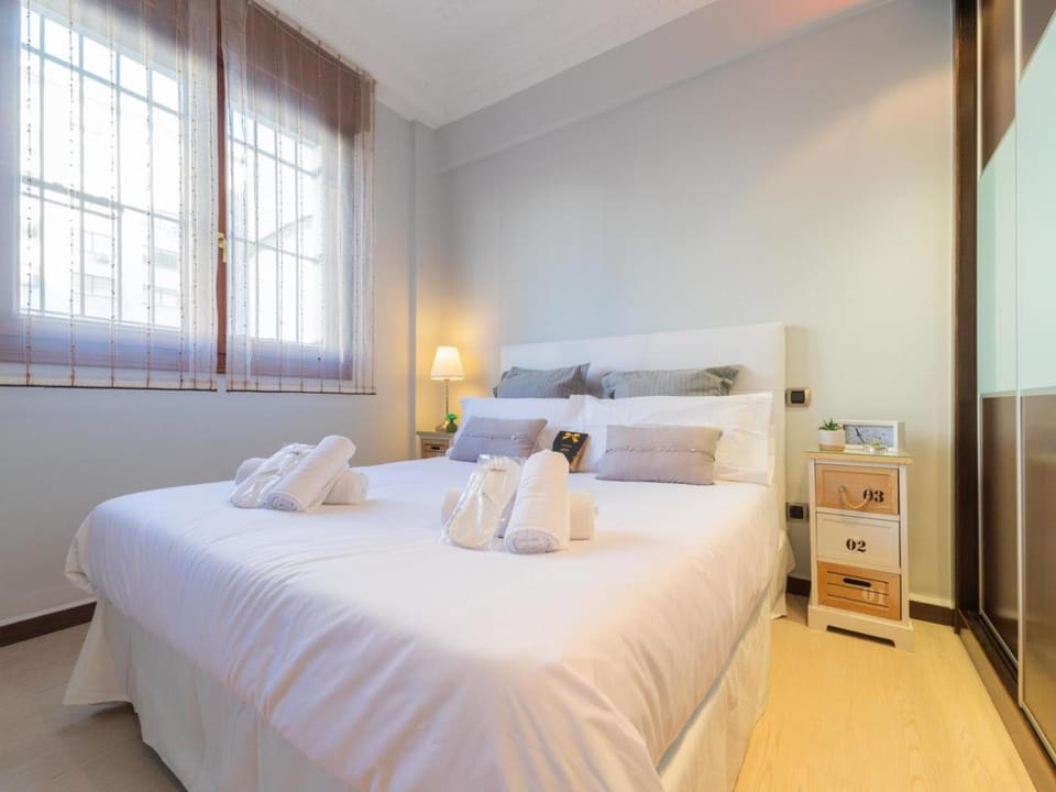 Pozas Accommodation by Next Stop Bilbao Apartment in Bilbao