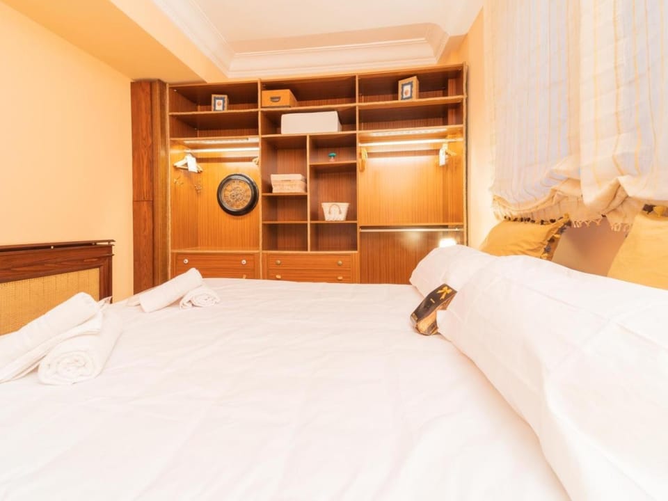 Pozas Accommodation by Next Stop Bilbao Apartment in Bilbao