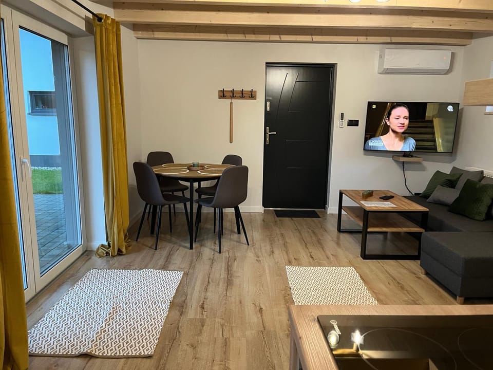 Domki Pod Brzozami Ustroń 2 Chalet in Czechia