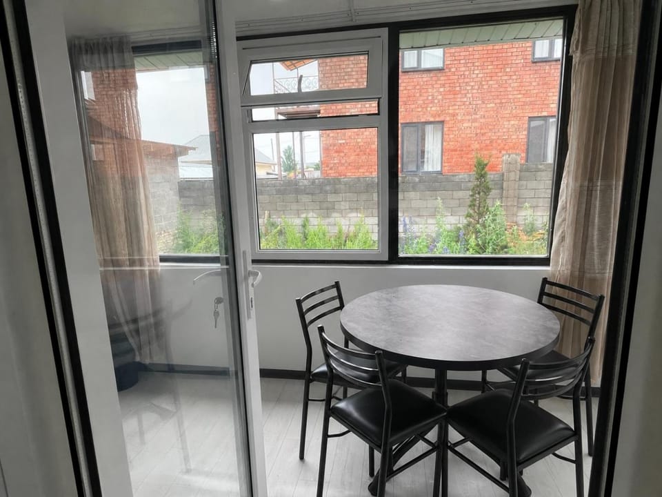 Balcony/Terrace, Dining area
