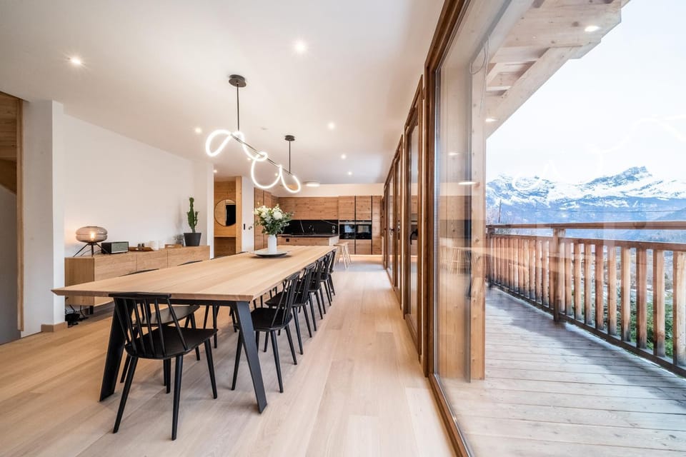 Balcony/Terrace, Kitchen or kitchenette, Dining area