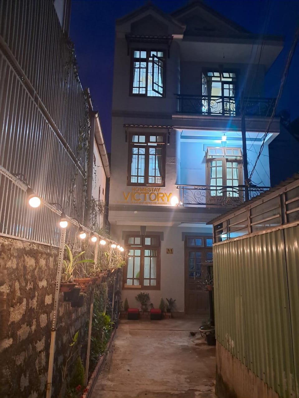 Property building, Night, Evening entertainment