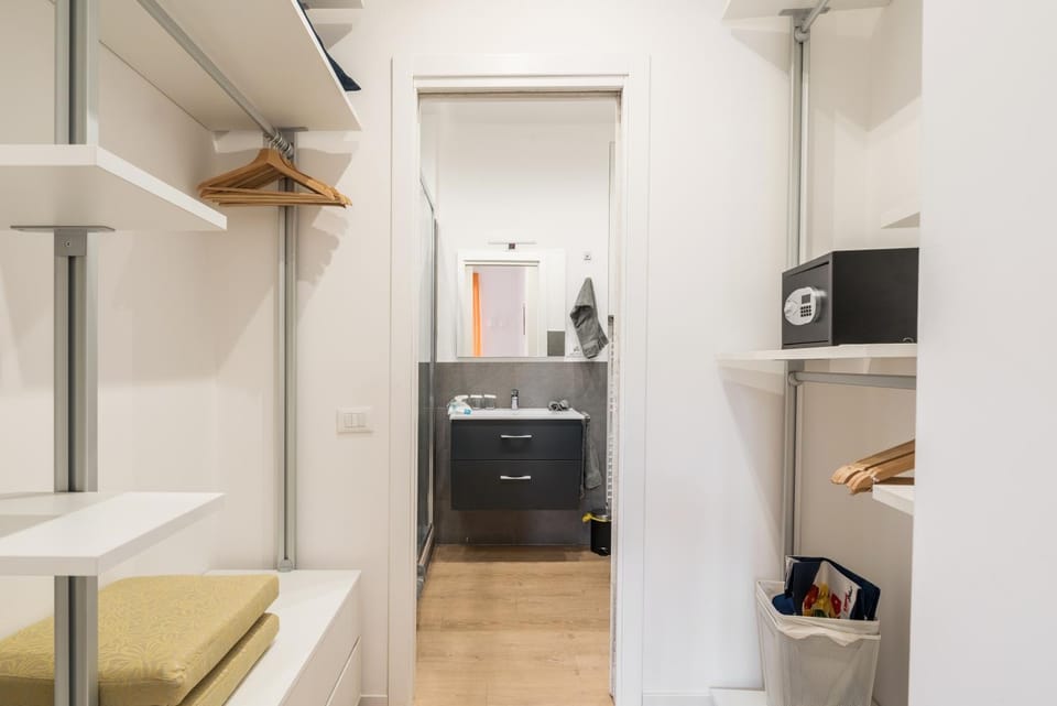 Piazza San Pietro Suite Bed and Breakfast in Rome
