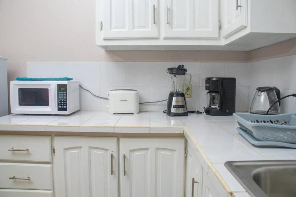 Kitchen or kitchenette, kitchen