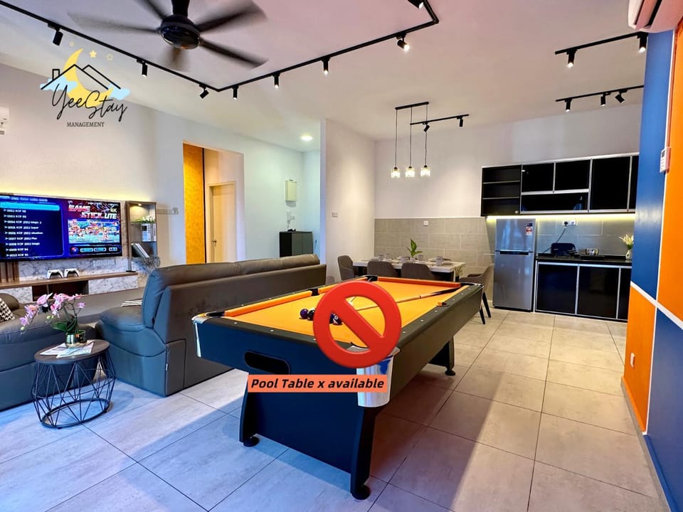 Atlantis 8-12pax/Netflix/Video game/5min to Jonker Apartment in Malacca