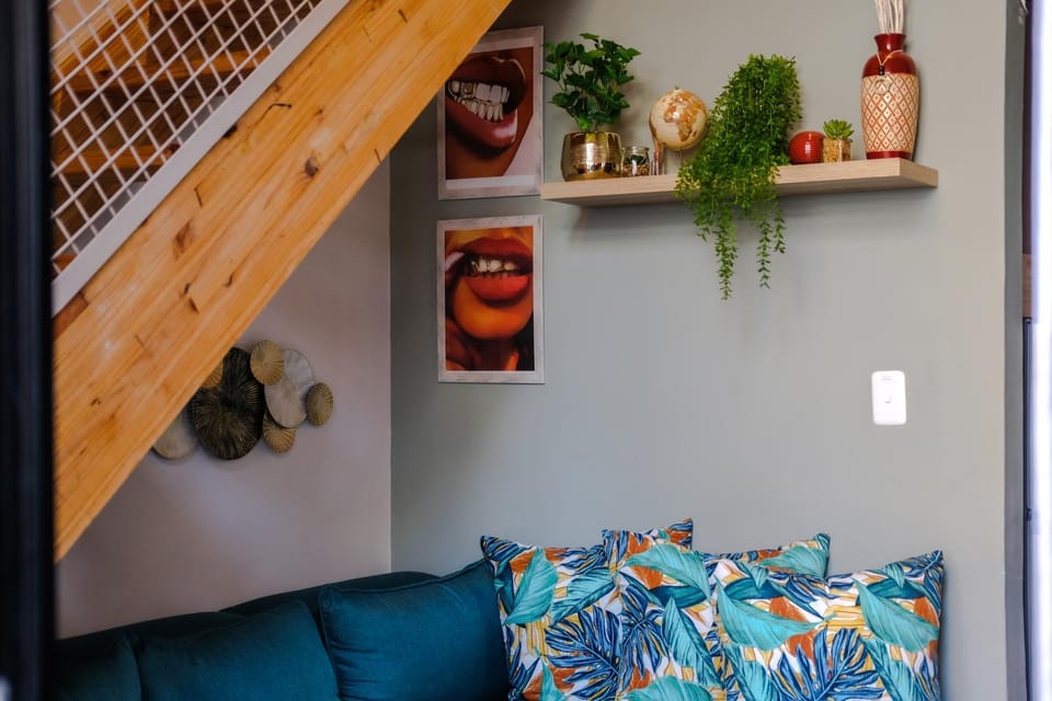 Living room, Decorative detail, Seating area