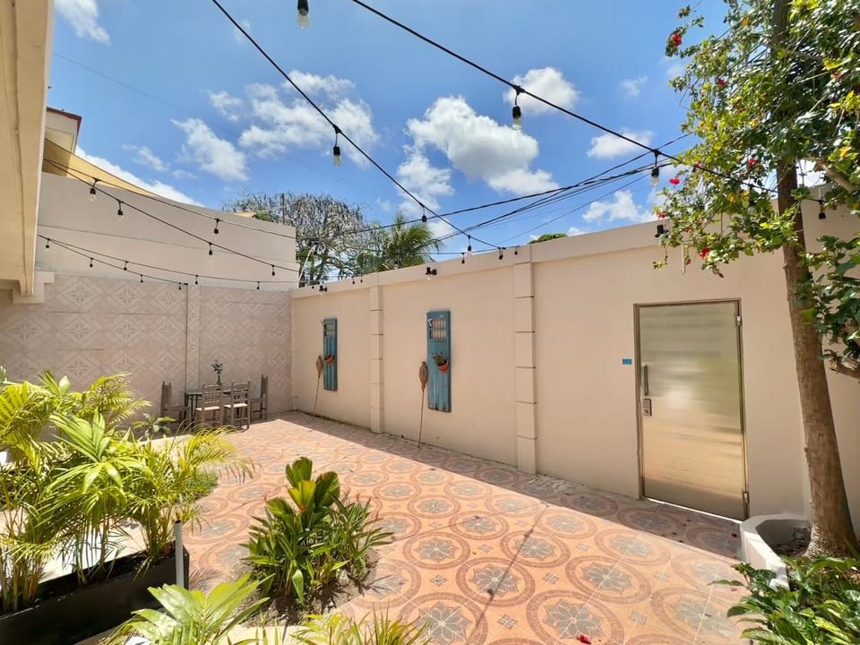 Property building, Day