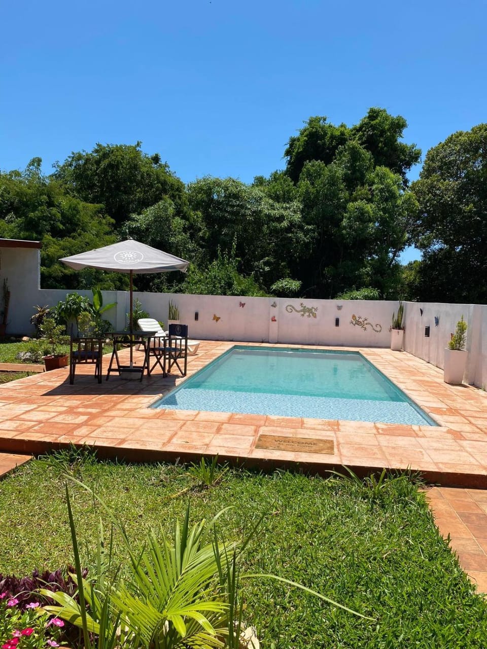 Swimming pool