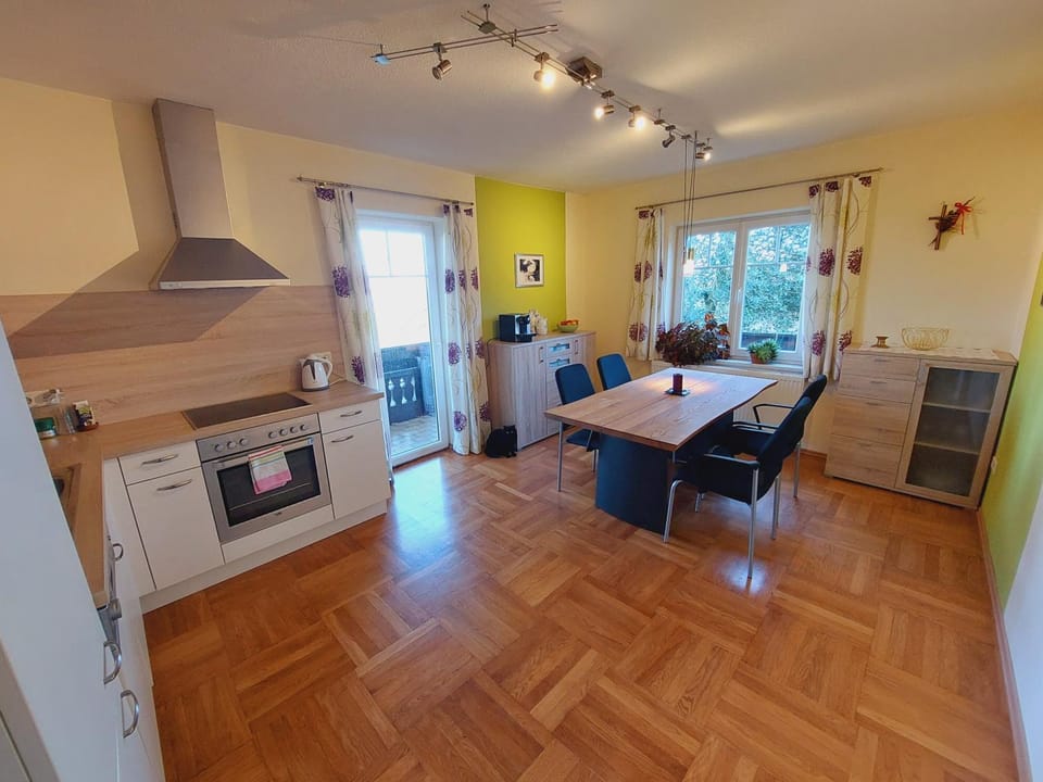 Balcony/Terrace, kitchen