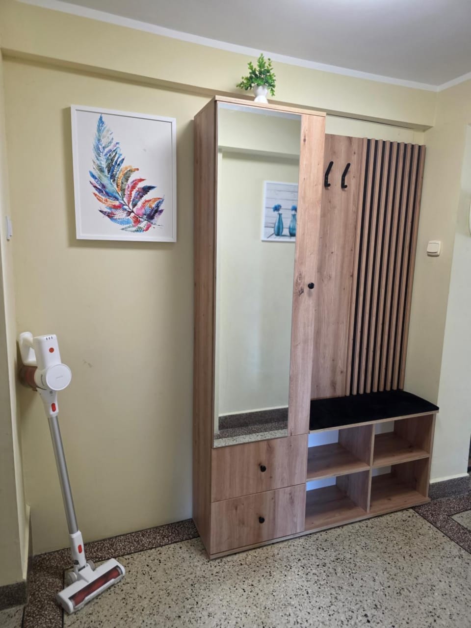 Lobby or reception, furniture, wardrobe