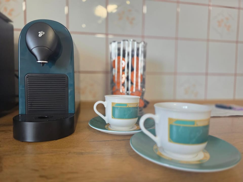 Coffee/tea facilities, Kitchen or kitchenette