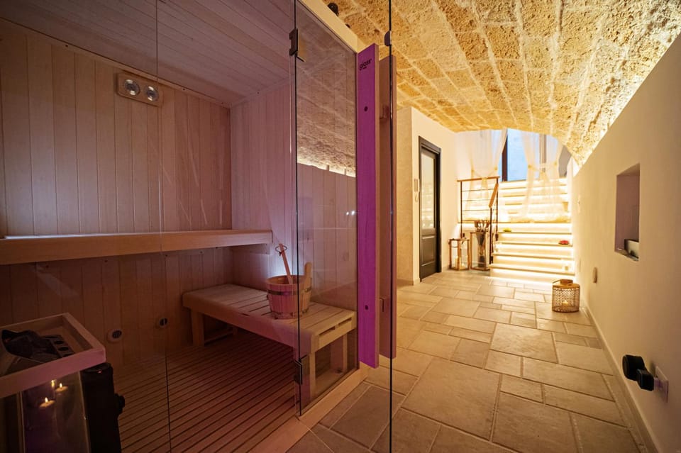 Spa and wellness centre/facilities