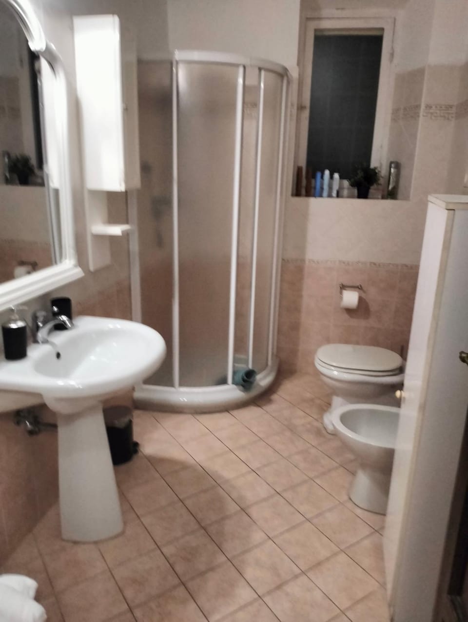PALACE COMFORT INN House in Pisa